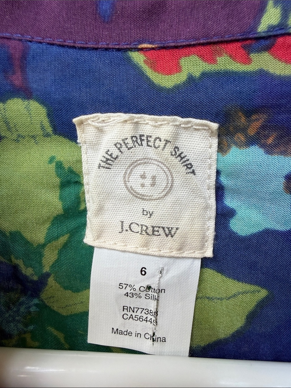 J. Crew Floral Button-Front Shirt in Navy Pink and Green - Silk Cotton - size 6 - Picture 2 of 9